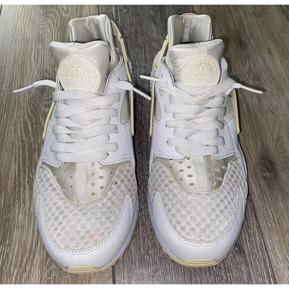 Nike Air Huarache Triple White 318429-111 Men’s US Size 8 Sneaker Shoes - Picture 4 of 10